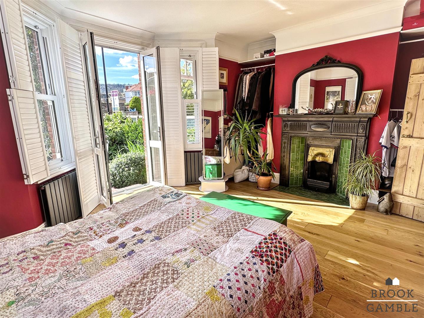4 Bedroom House. Milton Road in Eastbourne,  13